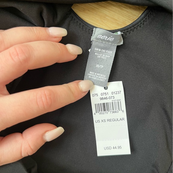 Aerie Scoopback One Piece Bathing Suit Size S - Picture 3 of 3